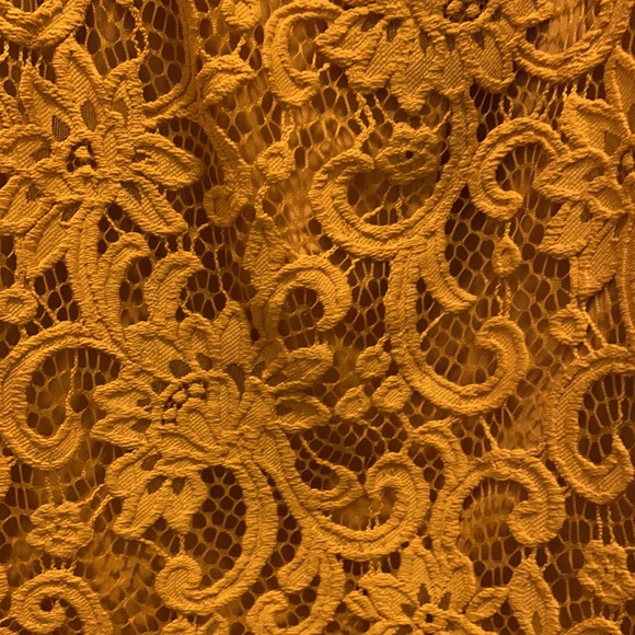 Yellow Loft top - Picture 2 of 3